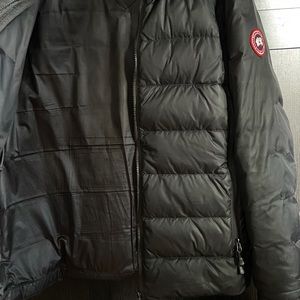 Men’s Canada Goose jacket size large